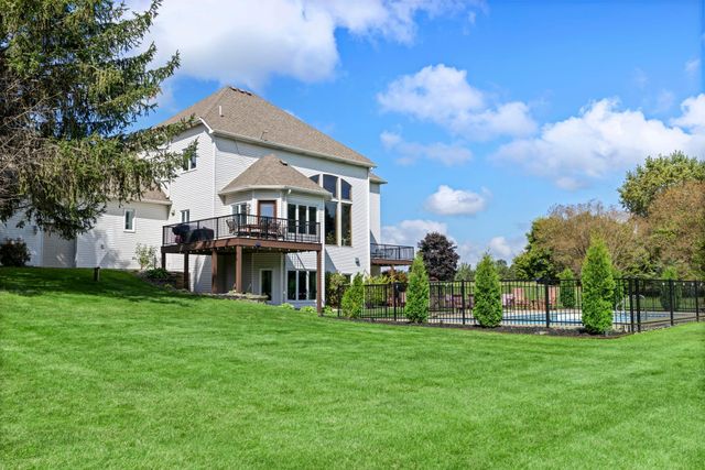 2122 141st Lane NE, Ham Lake, MN 55304