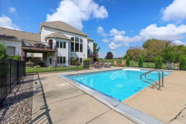 2122 141st Lane NE, Ham Lake, MN 55304