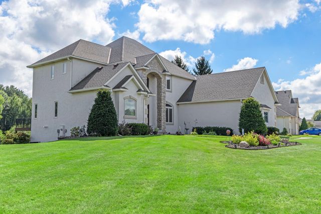 2122 141st Lane NE, Ham Lake, MN 55304