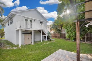 300 Avenue C, Big Coppitt, FL 33040
