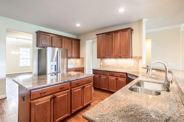 719 Mission Olive Cove, Richmond, TX 77469