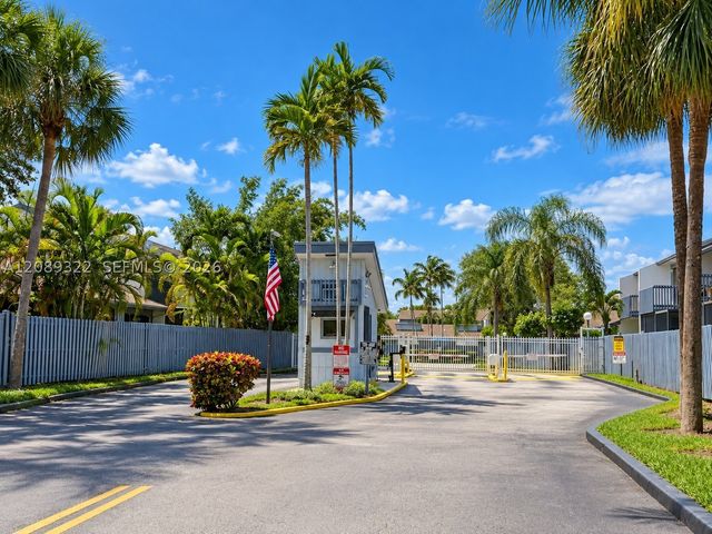 1541 N 14th Ter 1541, Hollywood, FL 33020