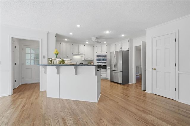5055 Roxburgh Drive, Roswell, GA 30076