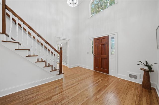 5055 Roxburgh Drive, Roswell, GA 30076