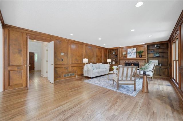 5055 Roxburgh Drive, Roswell, GA 30076