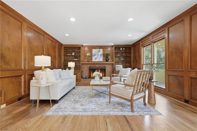 5055 Roxburgh Drive, Roswell, GA 30076