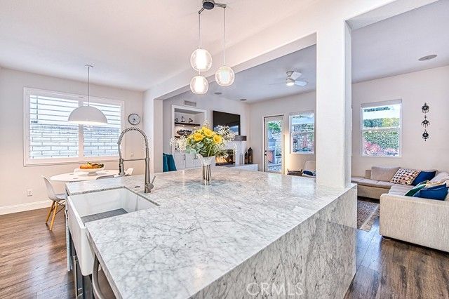 16 Lyra Way, Laguna Hills, CA 92679