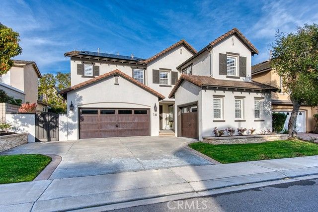 16 Lyra Way, Laguna Hills, CA 92679