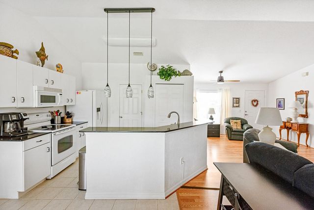 13300 DARNELL AVENUE, Port Charlotte, FL 33981