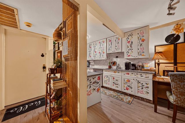 8419 Hearth Drive 3, Houston, TX 77054