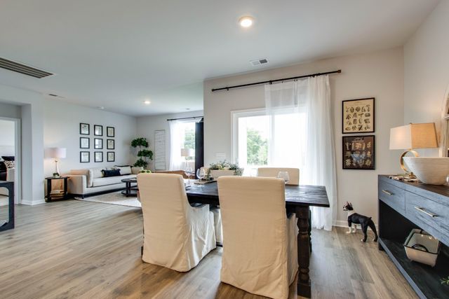 1005 Linn Cove Ct, Gallatin, TN 37066