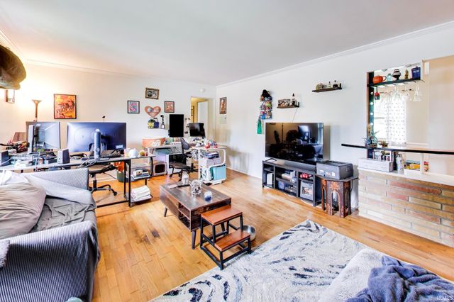 1209 N Tillotson Avenue, Muncie, IN 47304