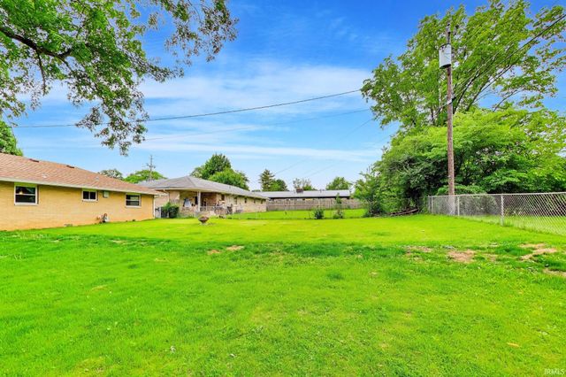 1209 N Tillotson Avenue, Muncie, IN 47304