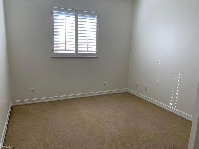 2727 13th ST N, Naples, FL 34103