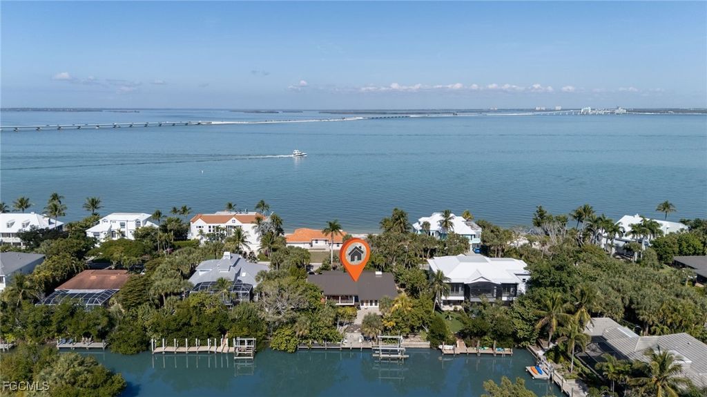 505 Lighthouse WAY, Sanibel, FL 33957