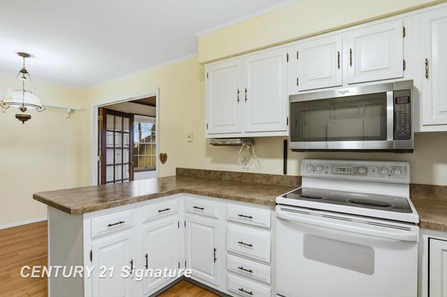 3653 W Christy Way Street, Saginaw Twp, MI 48603