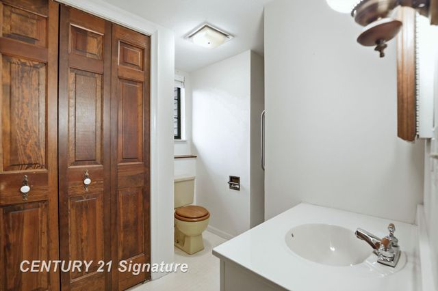 3653 W Christy Way Street, Saginaw Twp, MI 48603