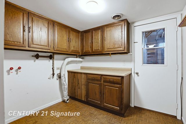 3653 W Christy Way Street, Saginaw Twp, MI 48603