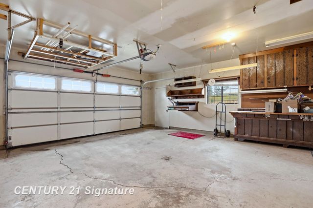 3653 W Christy Way Street, Saginaw Twp, MI 48603