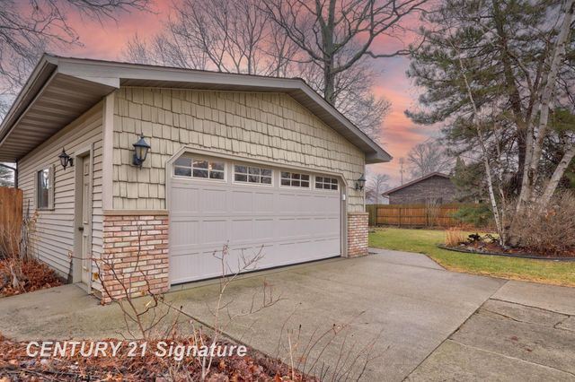 3653 W Christy Way Street, Saginaw Twp, MI 48603