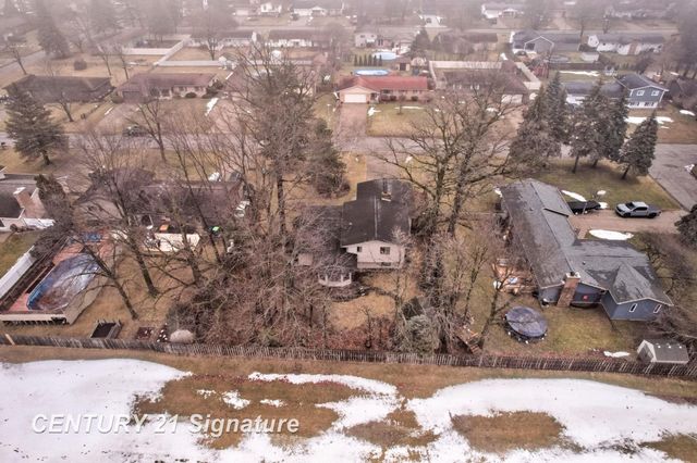 3653 W Christy Way Street, Saginaw Twp, MI 48603