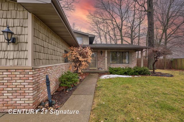 3653 W Christy Way Street, Saginaw Twp, MI 48603