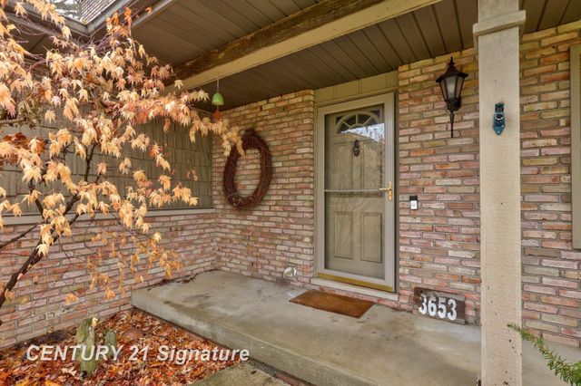 3653 W Christy Way Street, Saginaw Twp, MI 48603