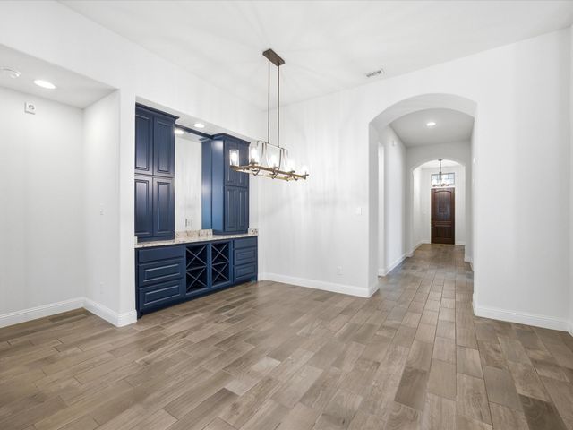 13817 Green Hook Road, Fort Worth, TX 76008