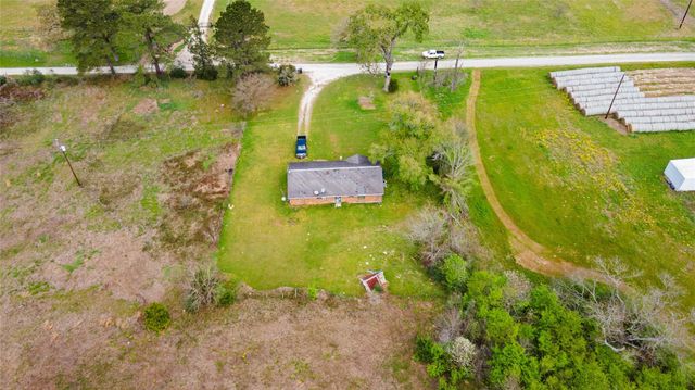 165 Davidson Road, Huntsville, TX 77320