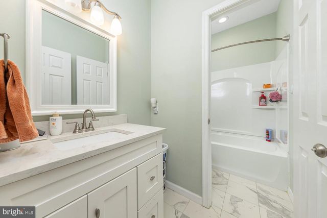 110 SUNSET, Mount Royal, NJ 08061