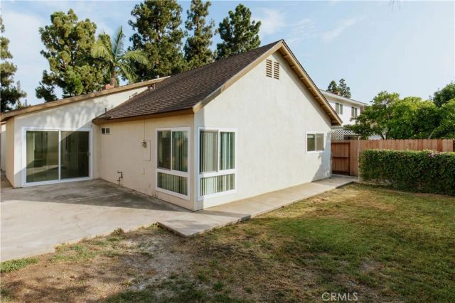 14631 Canterbury, Tustin, CA 92780