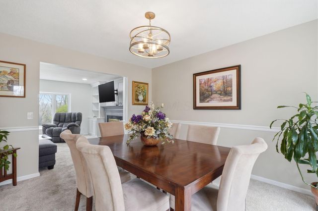 328 Pinetree Drive NE, Granville, OH 43023