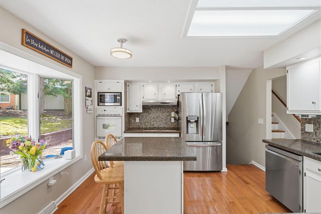 328 Pinetree Drive NE, Granville, OH 43023