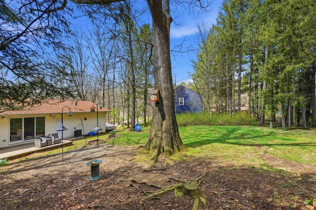 328 Pinetree Drive NE, Granville, OH 43023