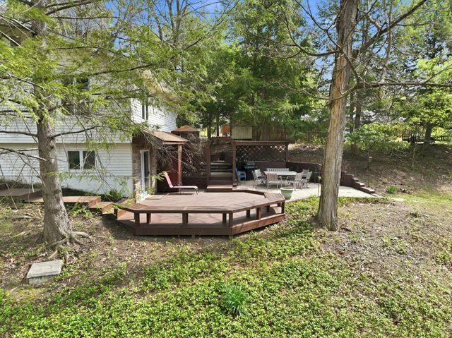 328 Pinetree Drive NE, Granville, OH 43023