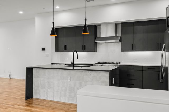 3608 San Jacinto Street 104, Dallas, TX 75204