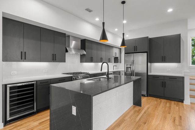 3608 San Jacinto Street 104, Dallas, TX 75204