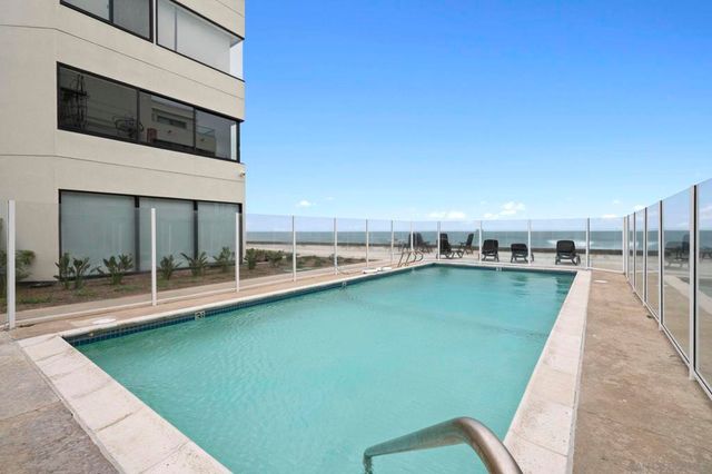 100 Coast Blvd 305, La Jolla, CA 92037