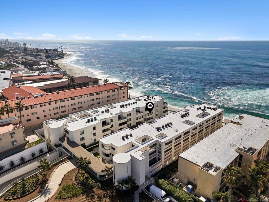 100 Coast Blvd 305, La Jolla, CA 92037