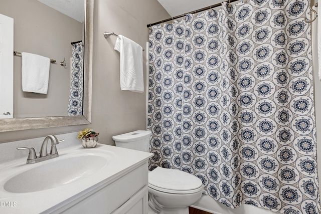 134 Riverwalk Circle, Cary, NC 27511