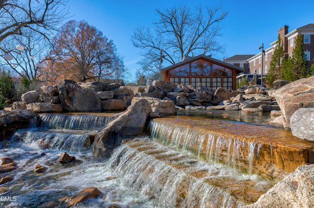 134 Riverwalk Circle, Cary, NC 27511