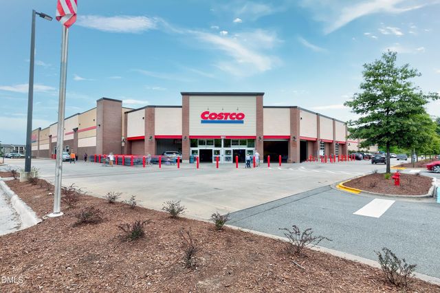 134 Riverwalk Circle, Cary, NC 27511