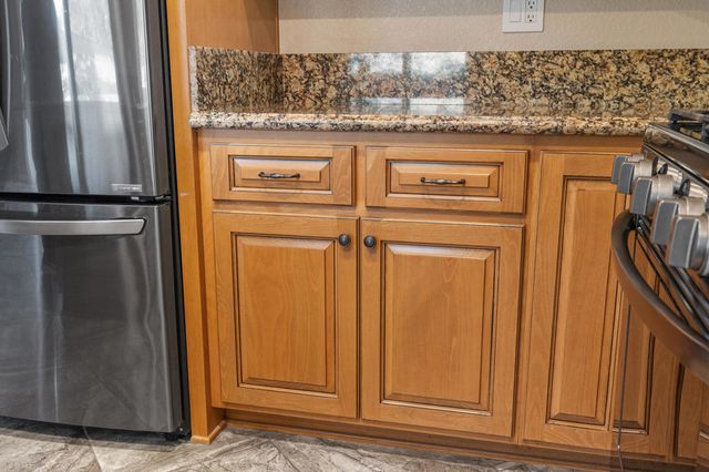 6746 Alderpoint Court, Riverside, CA 92506