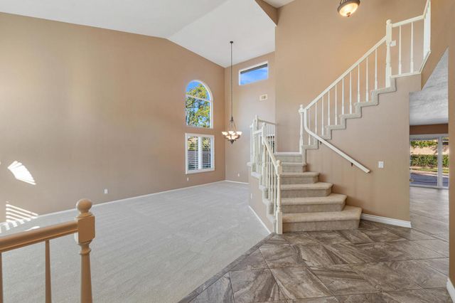 6746 Alderpoint Court, Riverside, CA 92506