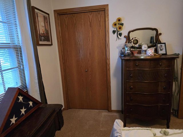 1430 SILVERWOOD LANE, Neenah, WI 54956