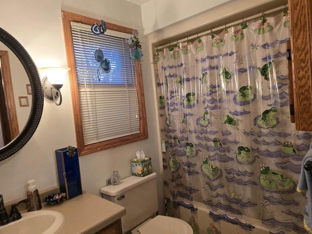 1430 SILVERWOOD LANE, Neenah, WI 54956