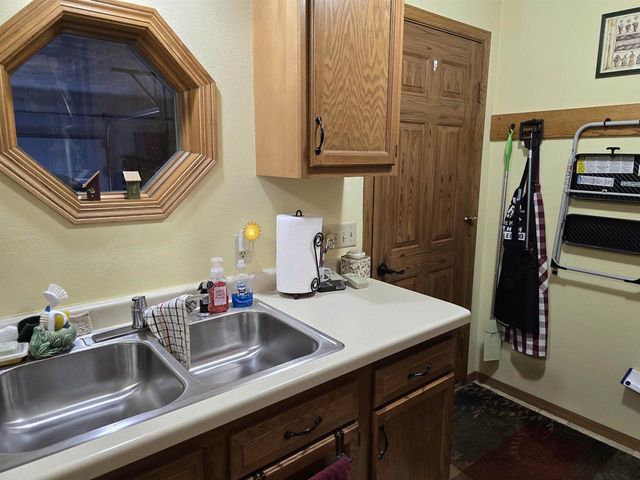 1430 SILVERWOOD LANE, Neenah, WI 54956