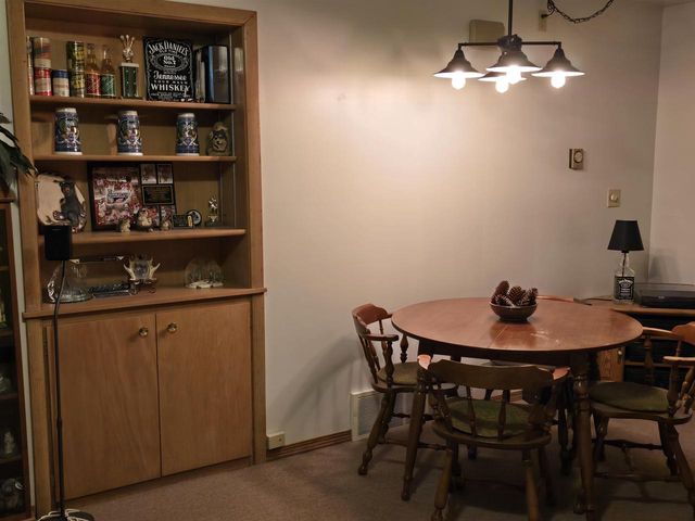 1430 SILVERWOOD LANE, Neenah, WI 54956