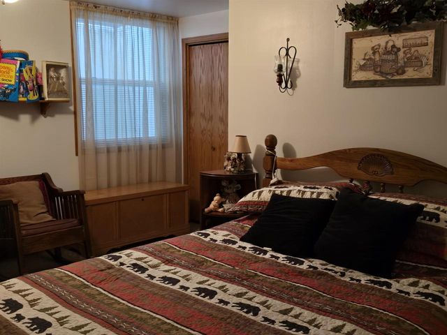 1430 SILVERWOOD LANE, Neenah, WI 54956