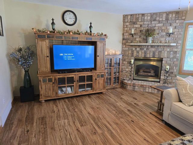 1430 SILVERWOOD LANE, Neenah, WI 54956